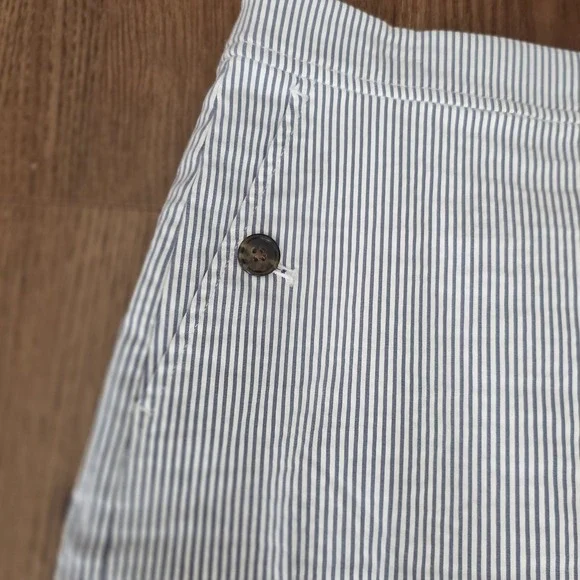 J. Crew Blue & White Striped Seersucker Button Pockets Skirt Preppy Womens Sz 14 - Picture 3 of 8